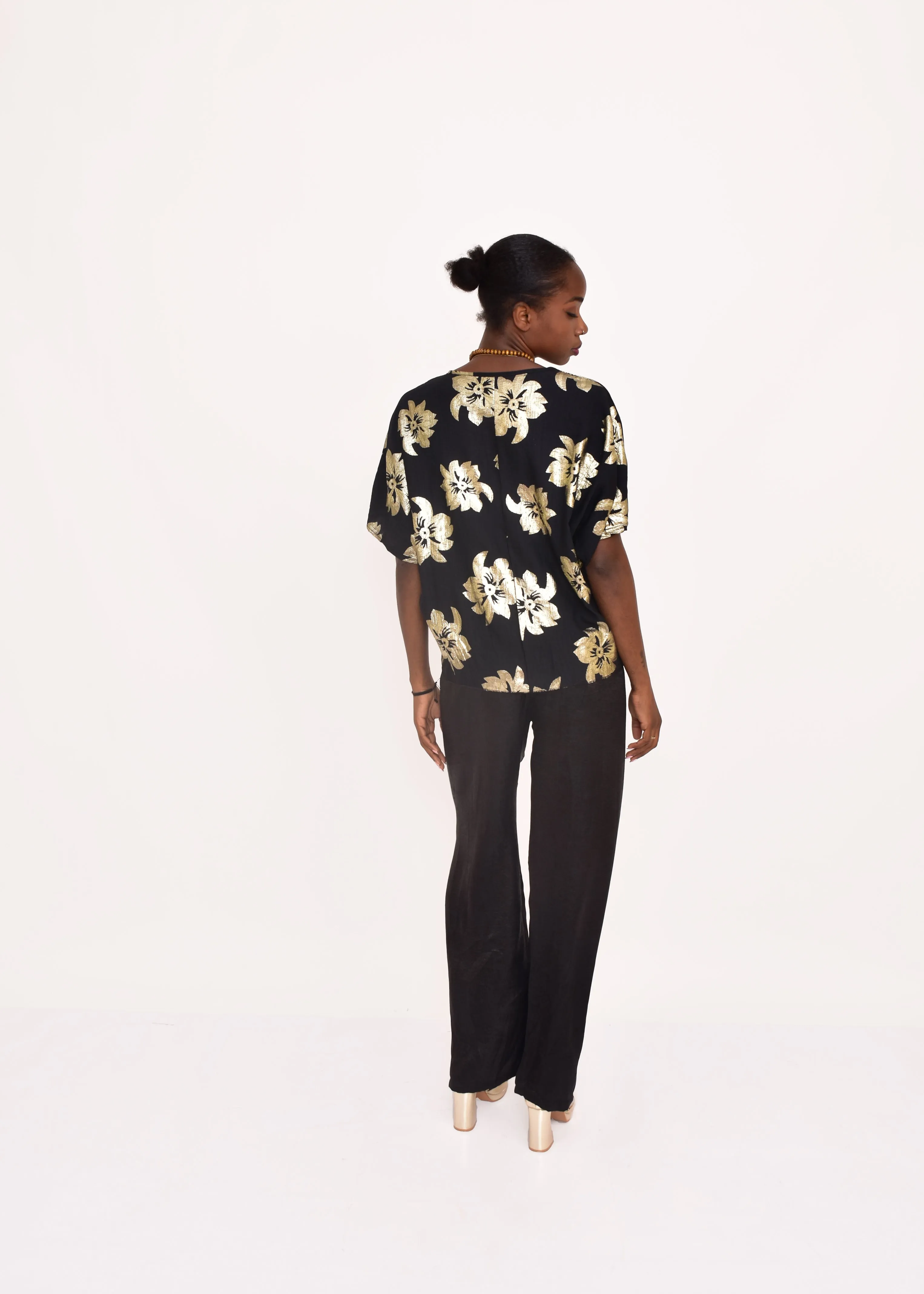 BLUSA LANKAR-NEGRA