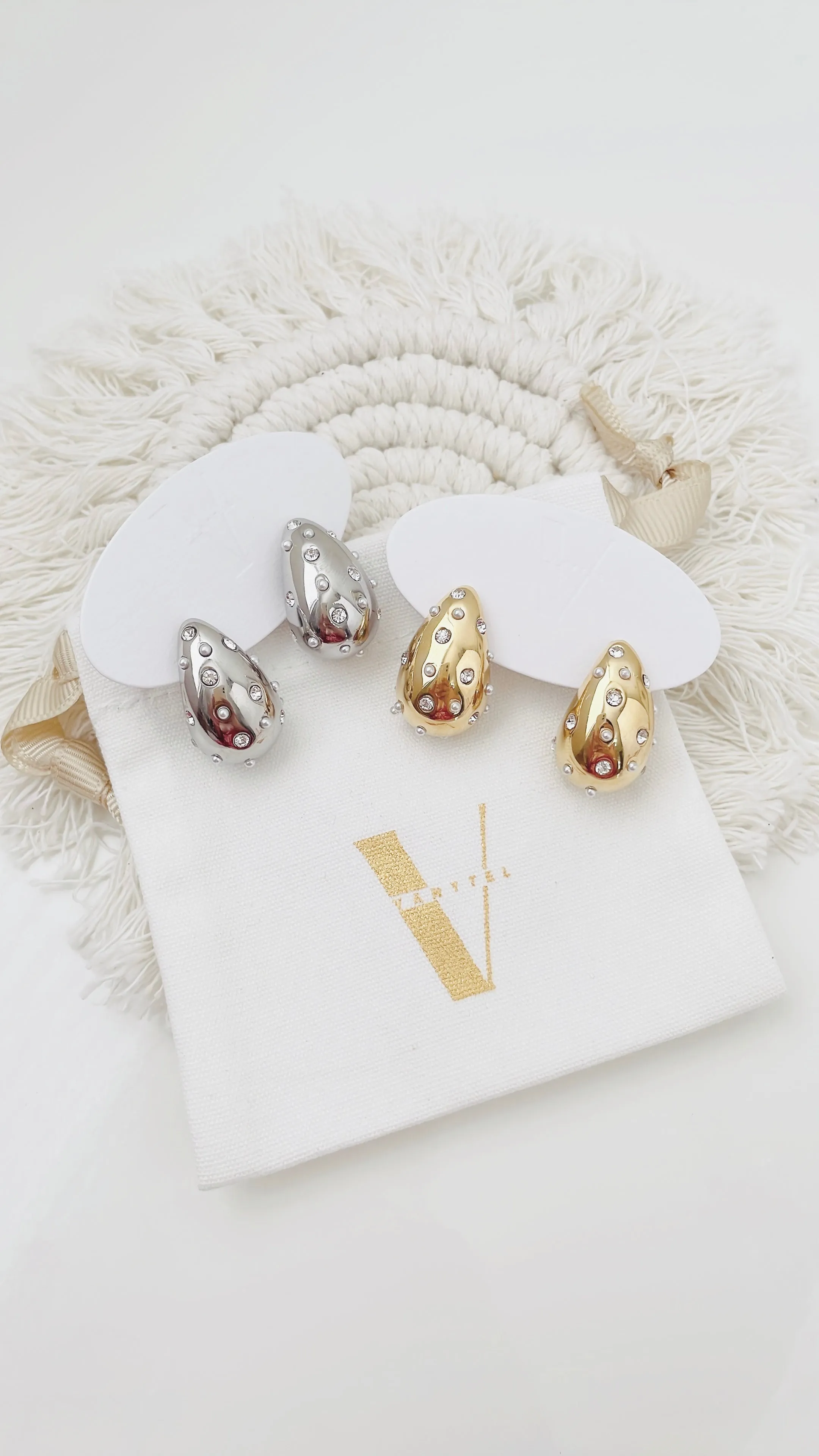 Bold Drops Studs | Sparkle & Pearl