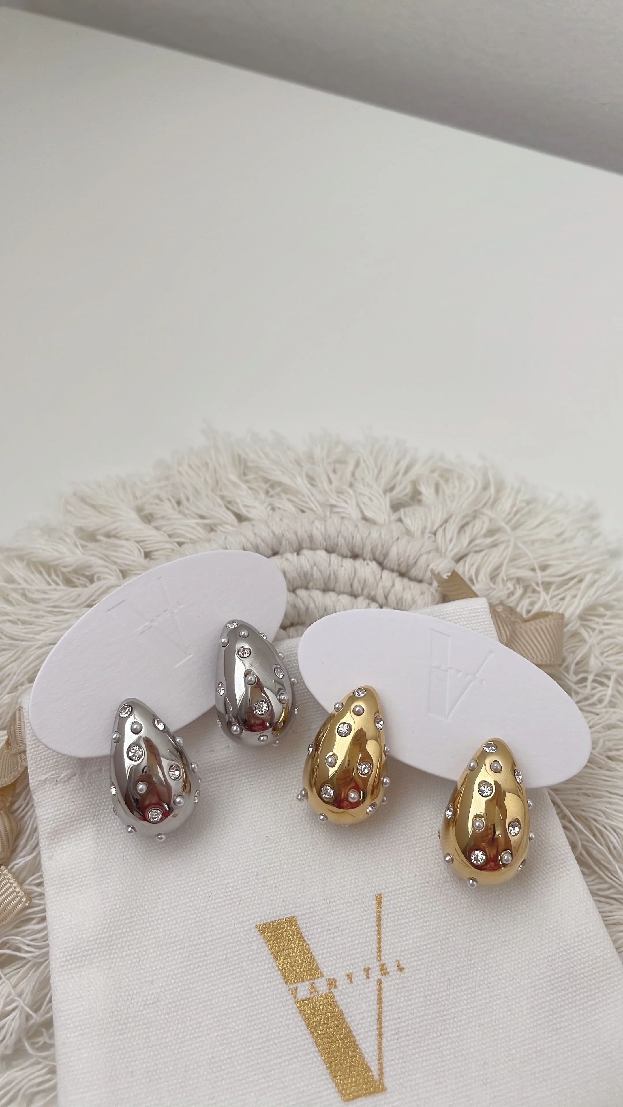 Bold Drops Studs | Sparkle & Pearl