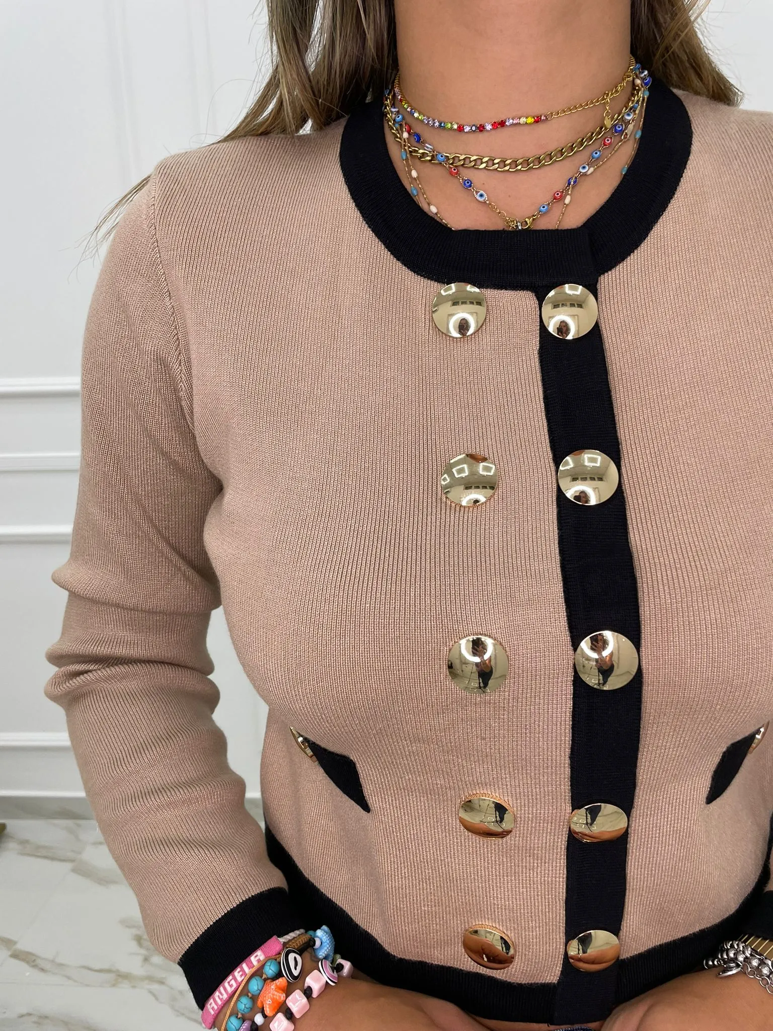Cardigan doppio petto con bottoni oro